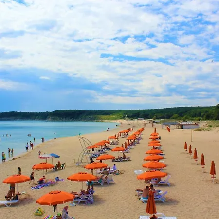 Хотел Pop аrt 2*